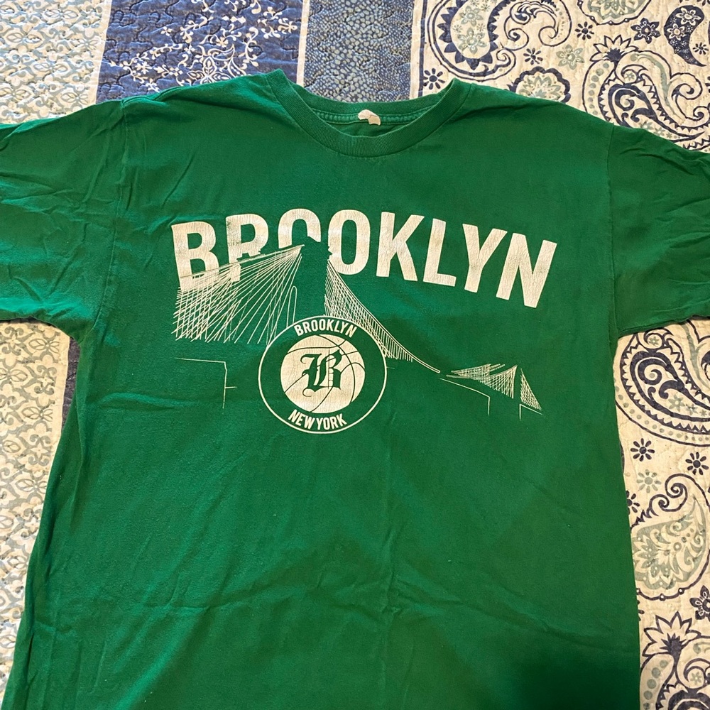 Green Brooklyn Tee-Shirt [GOOD CONDITION]